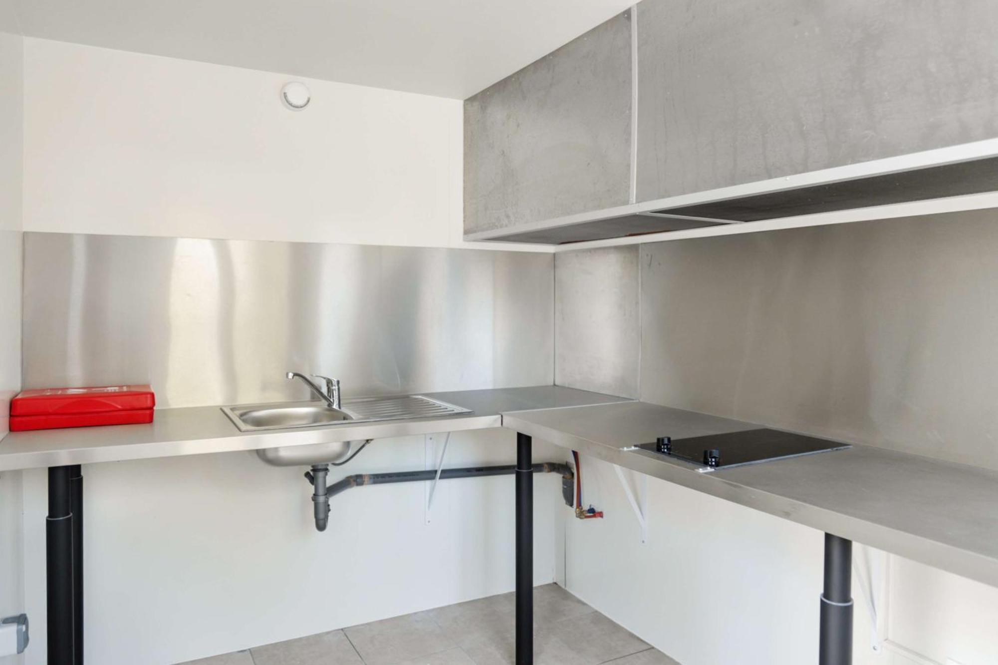 Hotel Première Classe Gatines 3*